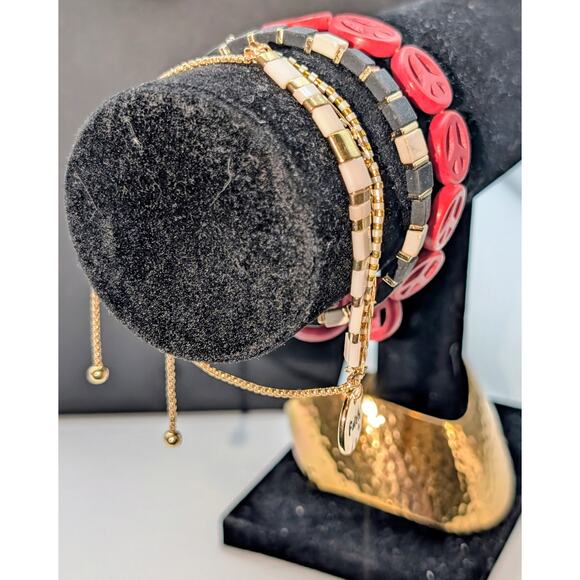 Mixed Jewelry of Red Black Gold Theme Five Piece Lot - Picture 8 of 10